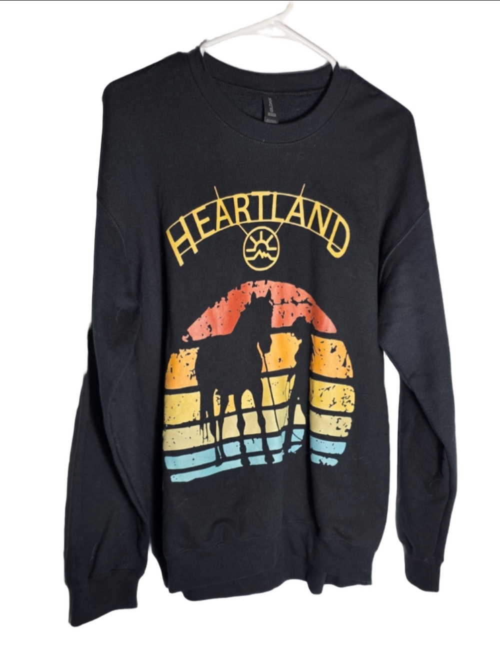 Women's Gildan Heartland Graphic Sweatshirt M Black Yellow horse ranch western